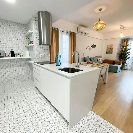 Piso En Primera Linea Con Vistas Al Castillo Апартаменты *